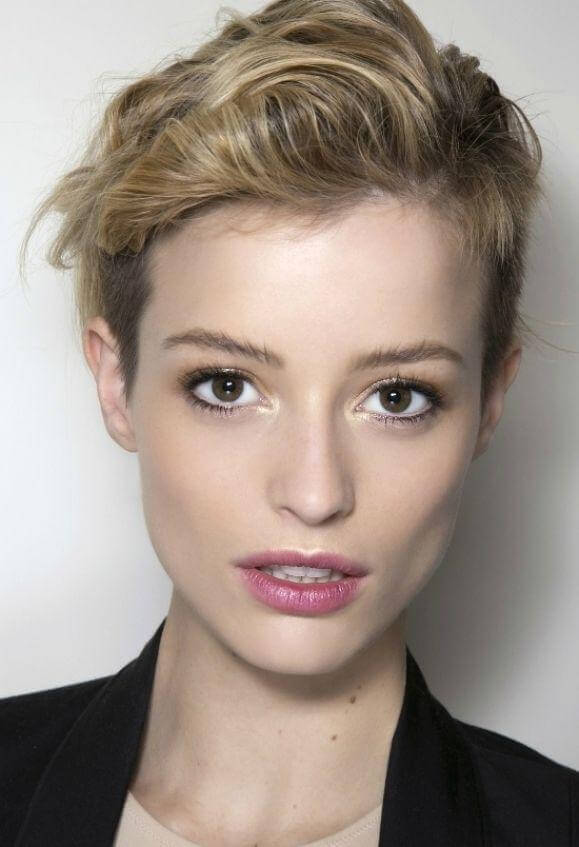 14+ Cool Short Haircut For Thin and Thick Hair in 2021